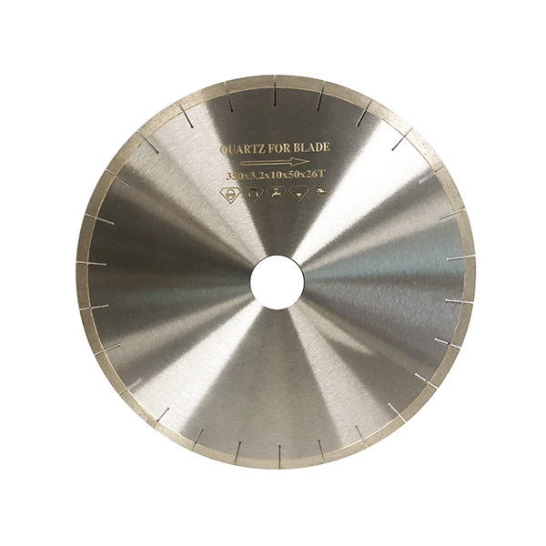 <font color='121AFF'>Quartz Blade</font>